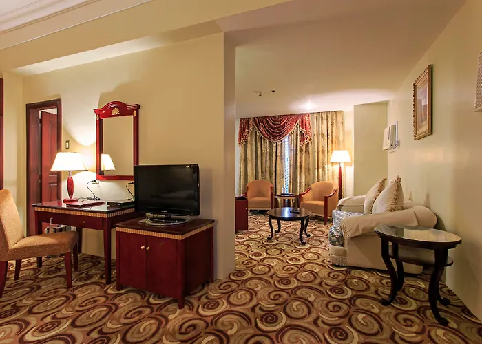 Hotel Sarrosa International And Residential Cebu