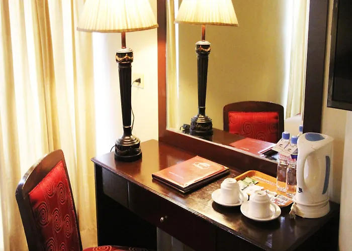Hotel Sarrosa International And Residential Cebu