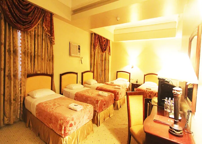 Sarrosa International And Residential Отель